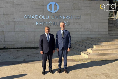 Büyükelçi Celâl ve Anadolu Üniversitesi Rektörü Adıgüzel arasındaki görüşmede Kırım Tatar gençlerin Türkiye'deki eğitim imkânı ele alındı