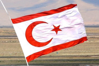 Kuzey Kıbrıs Türk Cumhuriyeti bağımsızlığının 42. yılını kutluyor