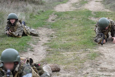 Rus işgali altındaki Kırım’da çocuklar hedefte: Rusya'dan askerî propaganda projesi!