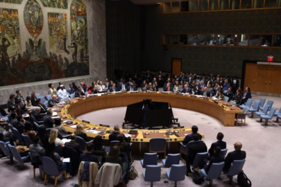 Ukrayna: Barış görüşlerine hazırız ancak kırmızı çizgilerimiz net