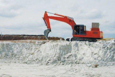 Donetsk’te Rus işgalciler kaolin madenini yağmaladı: Çıkarılan tüm kaynaklar Rusya’ya taşındı
