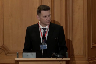 Romanya Senatosu Başkanı Abdurean: Ukrayna’nın Kırım’ın dahil toprak bütünlüğüne olan desteğimizi sürdürüyoruz