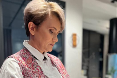 İşgalciler Kırım Tatar araştırmacı ve sunucu Lenora Dyulber'i alıkoydu