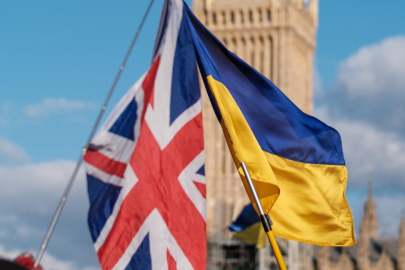 Birleşik Krallık’tan Ukrayna’ya dev destek planı: 11 milyar dolarlık dondurulmuş Rus varlığı aktarılıyor