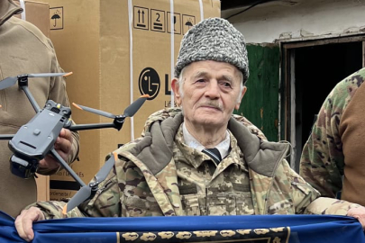 Kırımoğlu, Devlet Giray Taburunu ziyaret etti: “Her sivilin görevi askeri desteklemektir”