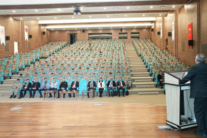 “Türk Dünyası’nın Kanayan Yarası: Kırım” konferansı büyük ilgi gördü