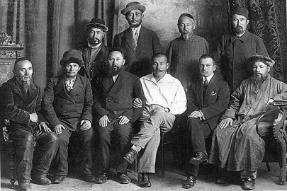 Türkistan'da bağımsızlığın nişanesi: Kazak millî hareketi Alaş Orda hükûmetinin 108. yılı