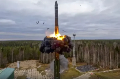 Belarus sınırına Oreşnik füzeleri konuşlandırılıyor: Sıradaki hedef Avrupa mı?