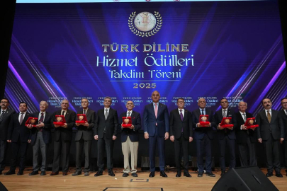 "2025 Türk Diline Hizmet Ödülleri" sahiplerini buldu