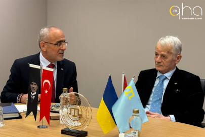 Kırımoğlu Külliye'de Topçu ile Ukrayna-Rusya savaşının mevcut durumunu görüştü