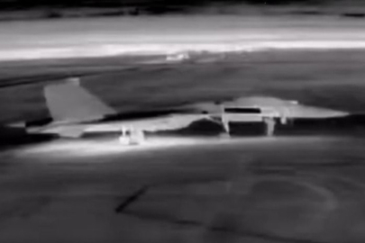 Ukrayna'dan Kırım’daki Belbek askerî üssüne operasyon: İki Su-27 imha edildi