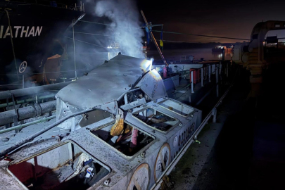 Rusya, Odesa limanlarını gece boyunca SİHA’larla vurdu