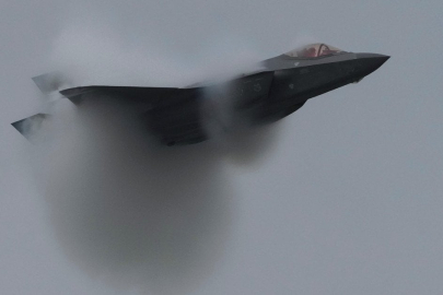 Polonya alarmda: Savaş uçakları havalandı