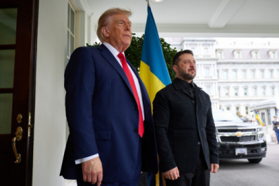 Zelenskıy ile Trump arasındaki görüşme başladı!