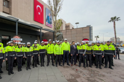 İzmir'in kahramanı unutulmadı: Fethi Sekin ve Musa Can şehadetlerinin 9. yılında anıldı