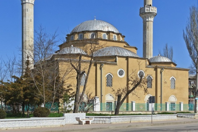 Kırım Müslümanları Dini İdaresi: Han Camisi’nin ele geçirilmesi Kırım’daki dini baskıların devamıdır