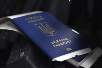 Ukrayna’dan işgal altındaki bölgeler için pasaport kolaylığı