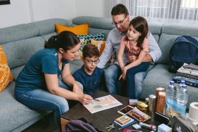 Polonya’da savunma seferberliği: 17 milyon haneye "Güvenlik Rehberi" dağıtılacak