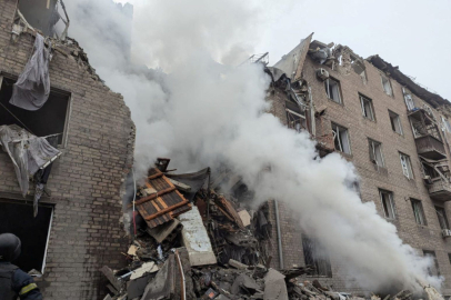 Rus saldırıları Ukraynalıları evlerinden ediyor! Bu kez Krıvıy Rih hedef alındı