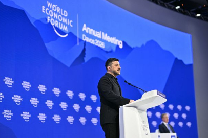 Zelenskıy: Rus savaş gemileri Kırım’da olduğu gibi Grönland açıklarında da batabilir