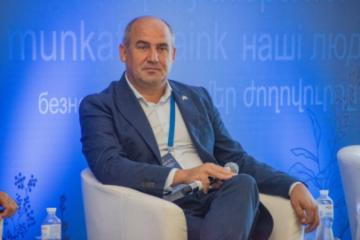 Ukrayna Gagavuz Dernekleri Birliği Dimçioğlu'na devlet nişanı ödülü!