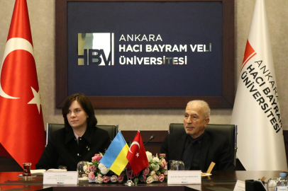 Kurışko’dan AHBVÜ’ye ziyaret: Kırım Tatar çalışmaları gündemde