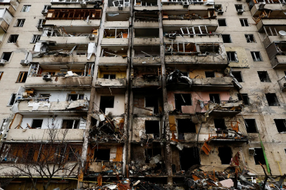 Ukrayna'da başkent Kıyiv dahil birçok şehirde elektrik kesintileri yaşanıyor