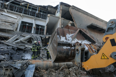 Rusya’dan Kıyiv’e kış ortasında enerji darbesi: Darnıtska Termik Santrali ağır hasar aldı