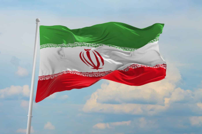 İran’da reformistlere Devrim Muhafızları darbesi: Reform Cephesi Başkanı Mansuri gözaltına alındı