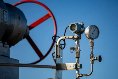 Druzhba boru hattı krizi derinleşiyor: Macaristan'tan enerji kesintisi tehdidi