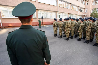 İşgal altındaki Kırım’da zorunlu askerlerin imzaları taklit edilerek cepheye gönderiliyor