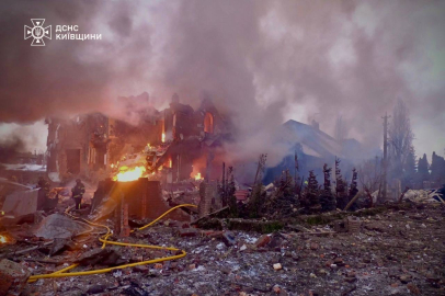 Rusya’dan Kıyiv’e yoğun balistik füze saldırısı: Bir kadın ve çocuk yaralandı
