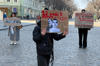 Kırım Ukrayna’dır: Odesa’da işgale karşı direnişin yıl dönümünde anma eylemi