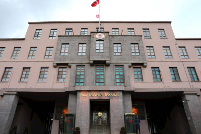 İran'dan ateşlenip Türk hava sahasına giren balistik füze imha edildi