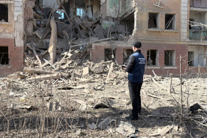 Rusya’dan Slovyansk’a bombalı saldırı: Çok sayıda ölü ve yaralı var