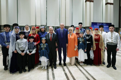 Kırım Ailesi, Cumhurbaşkanlığı Külliye’sinde düzenlenen iftar programında Erdoğan ve Guterres ile bir araya geldi