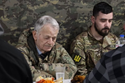 Vatanı savunan askerlere manevî destek: Kırımoğlu askerî sağlıkçılarla iftarda buluştu