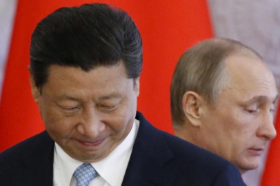 Çin, yaptırım boşluğunda Rus petrolüne yeniden yöneldi