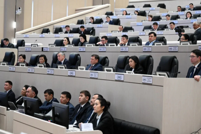 Kırgızistan’da kadın milletvekili oranı rekor kırdı!