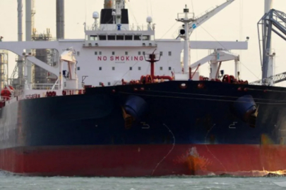 İstanbul Boğazı açıklarında petrol tankerine saldırı