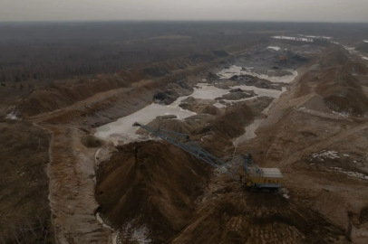 Rusya Ukrayna’nın kaynaklarını yağmalıyor: İşgal altındaki altın yatağı satışa çıkarıldı!