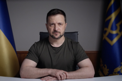 Zelenskıy: Rusya bu hafta Ukrayna’ya 3 bin’den fazla SİHA ve 40 füze fırlattı!