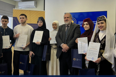 Ukrayna'da Kırım Tatar Dili ve Edebiyatı Olimpiyatları: Genç nesil kimliğini koruyor