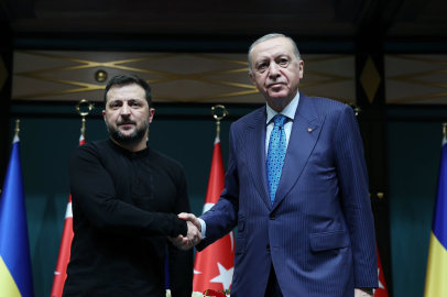 Zelenskıy ve Erdoğan görüşmesi Dolmabahçe Sarayı'nda başladı!