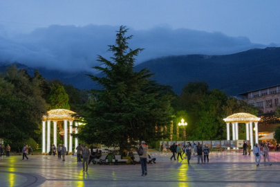 Kırım’da "milyarlık yağma": İşgalciler 120’den fazla tesisi gasp etti