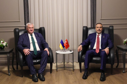 Sıbiha ve Fidan ADF2026'da bir araya geldi: Liderler Zirvesi gündemde