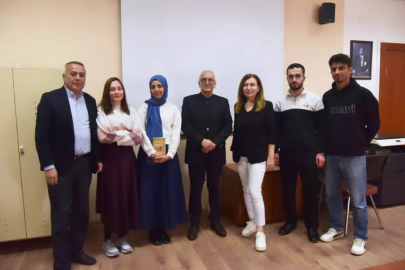 TÜDAM’da Cengiz Dağcı’nın “İhtiyar Savaşçı” eseri konuşuldu
