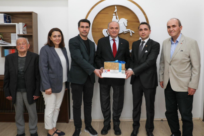 Kırım’dan getirilen taş Düzce’deki Anıt Eser Kültür Evi’ne teslim edildi