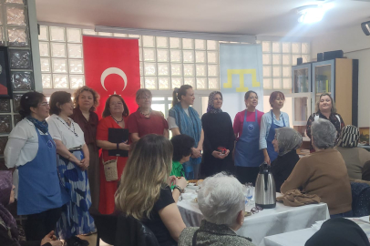 Kırım Derneği Bursa Şubesi Kadınlar Kolu, Anneler Günü'nü kutladı