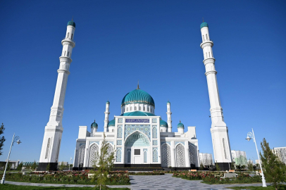 Özbek Kazak dostluğunun nişanesi olacak cami için geri sayım başladı!